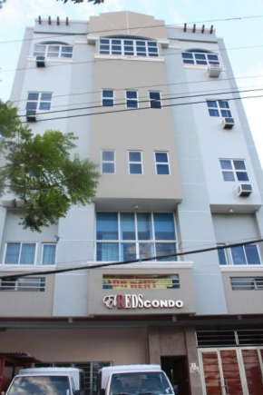 Отель Elreds Condo  Себу